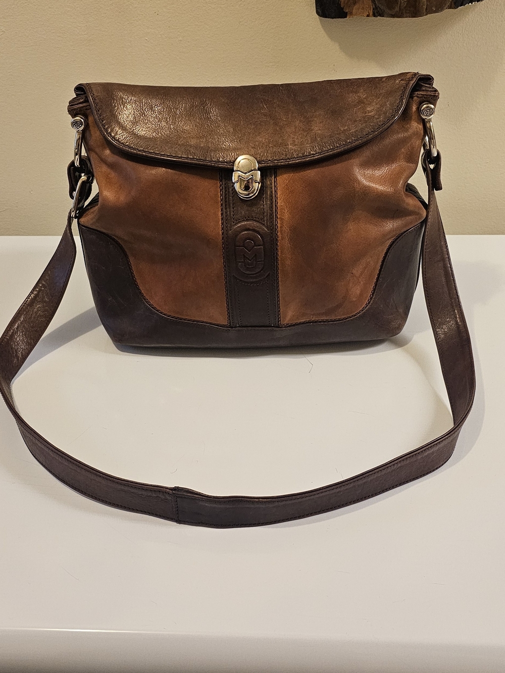 Mario Orlandi Classic Two-Tone Brown Leather Crossbody Bag